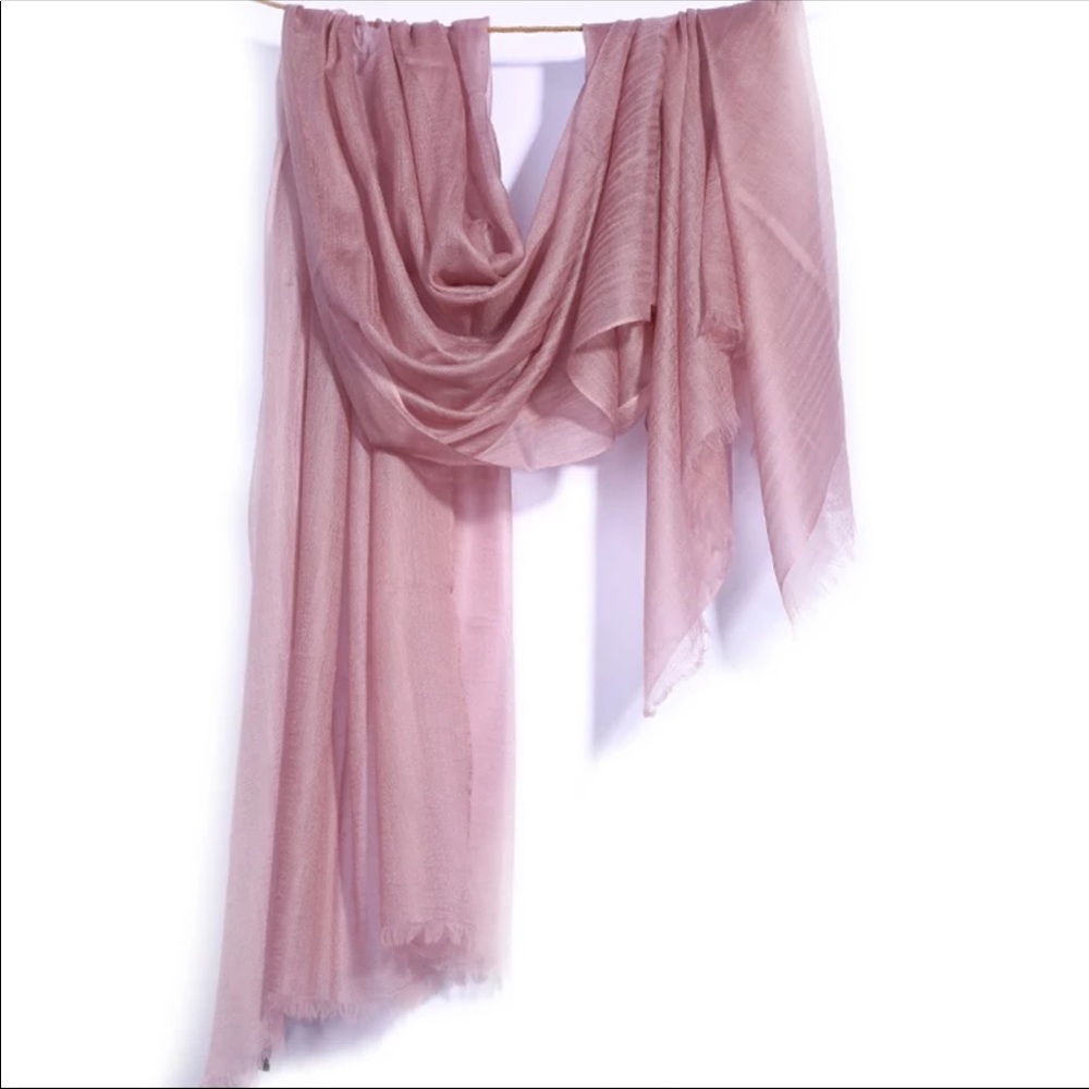 100% cashmere ring shawl