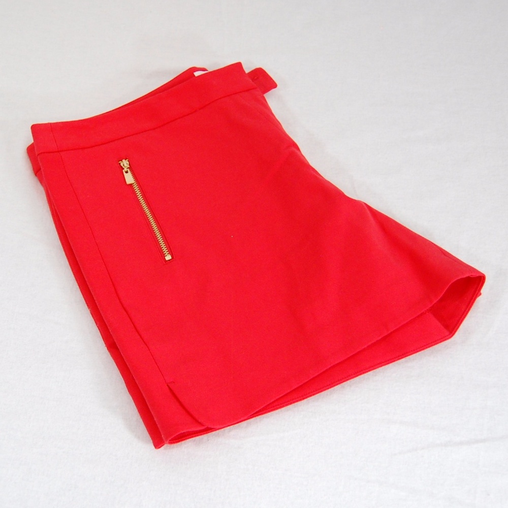 NWT: Laundry by Shelli Segal Zipper Shorts - Picture 3 of 6
