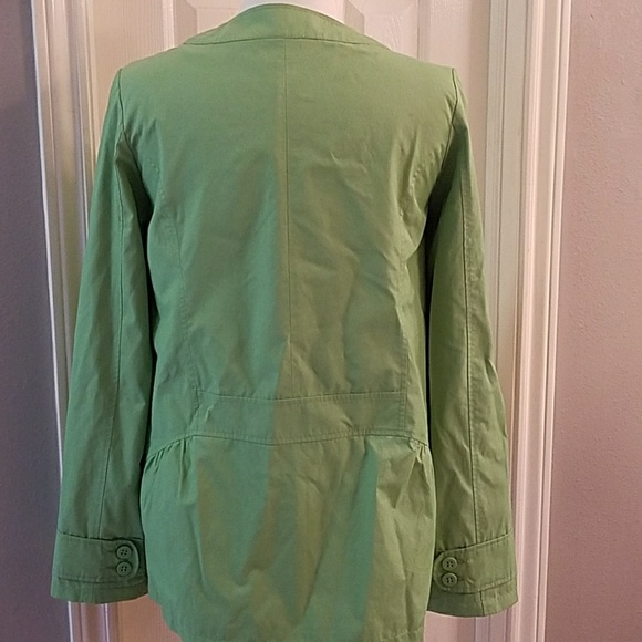 Stylish Green Tulle Jacket - Picture 5 of 8