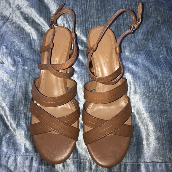 Coach sandals - Picture 3 of 3