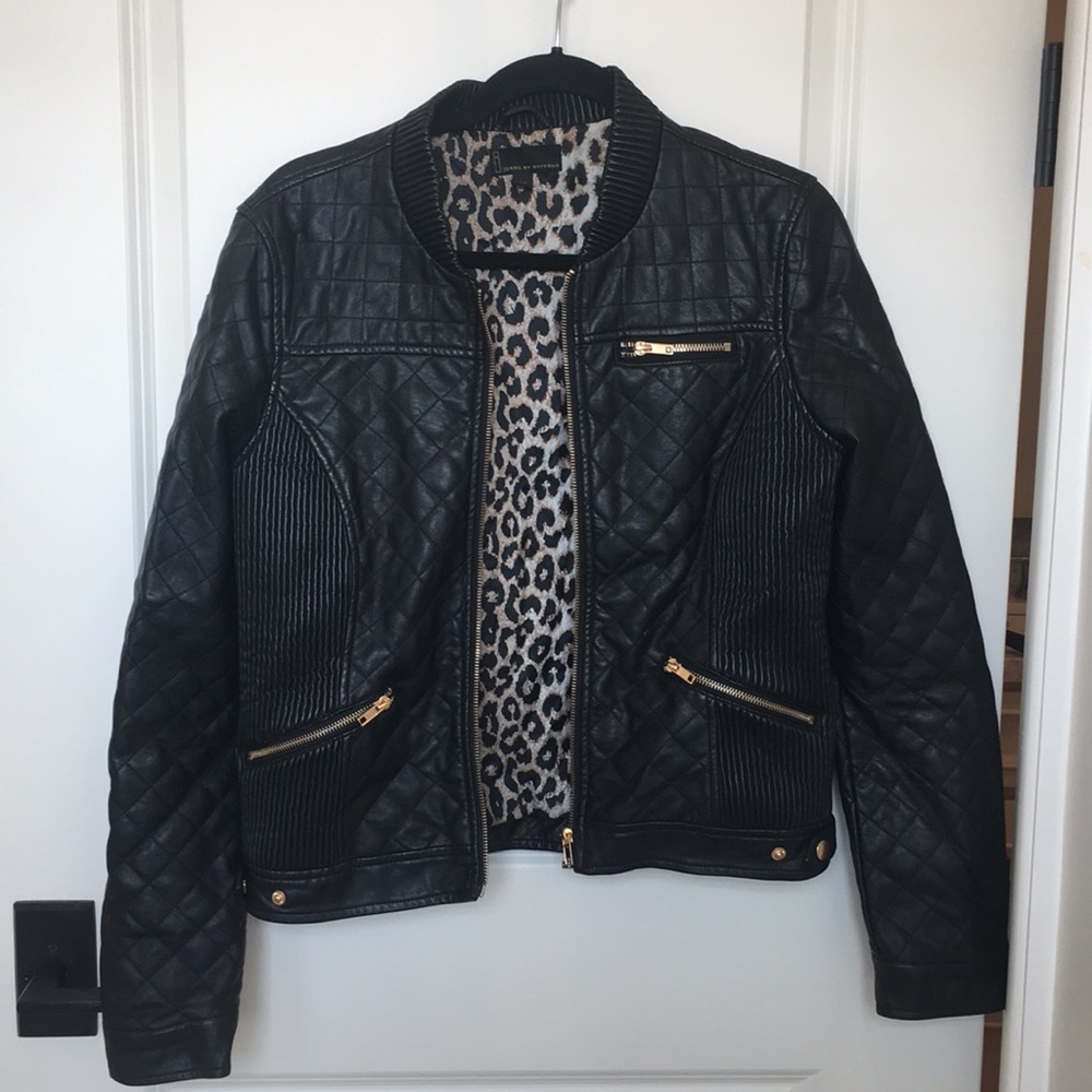 Leather black jacket SIZE M