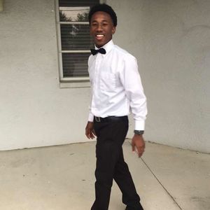 Meet your Posher, Elijah