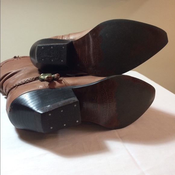 Zodiac leather boots size 7 brown - Picture 2 of 8