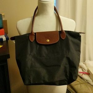 Authentic Medium Longchamp Pilage Tote!!