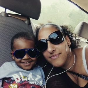 Meet your Posher, Rhonda