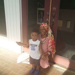 Meet your Posher, Valerie