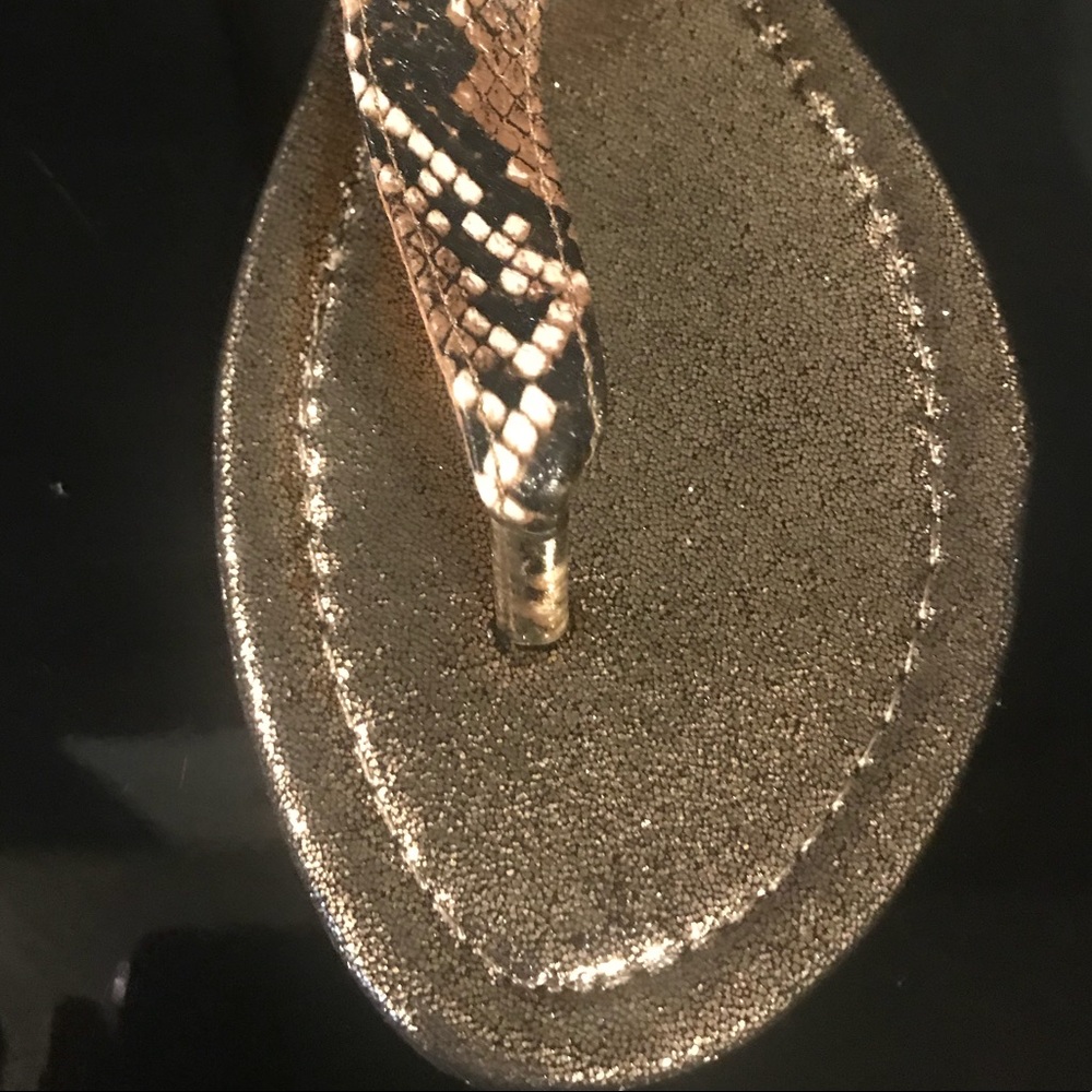 Sandals - Picture 6 of 6