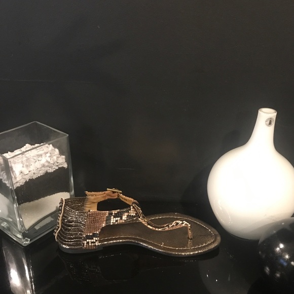 Sandals - Picture 2 of 6