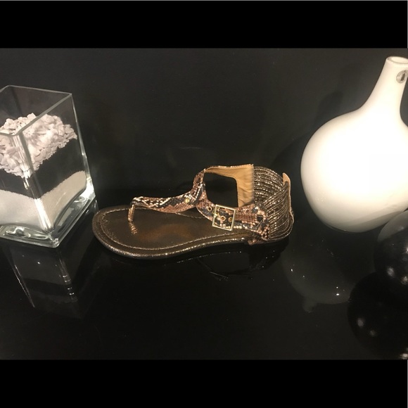 Sandals - Picture 4 of 6