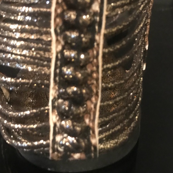 Sandals - Picture 5 of 6