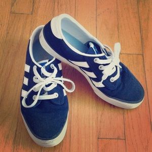 Official adidas Kiel sneakers