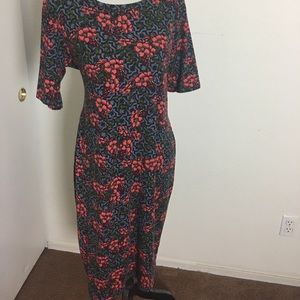 EUC LuLaRoe Julia XXL