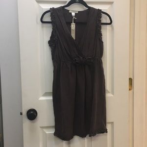 Very cute sleeveless dress