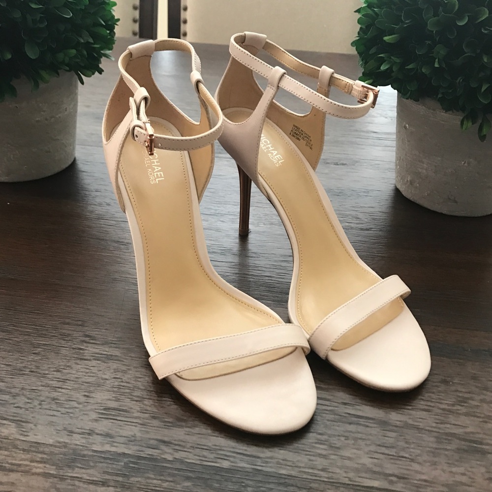 New Michael Kors Leather Heels