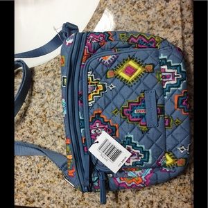 Vera Bradley Belt Bag NWT 🌻🌻🌻