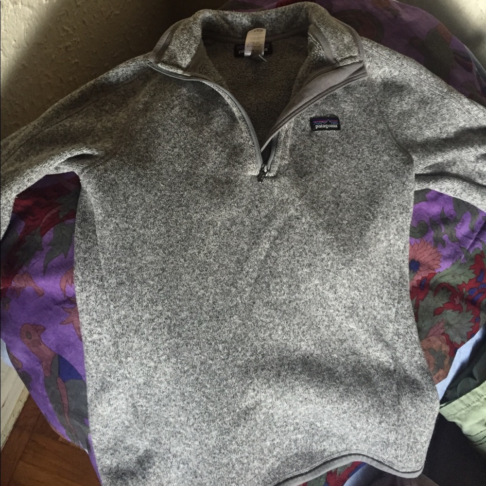 Patagonia Sweater Gray