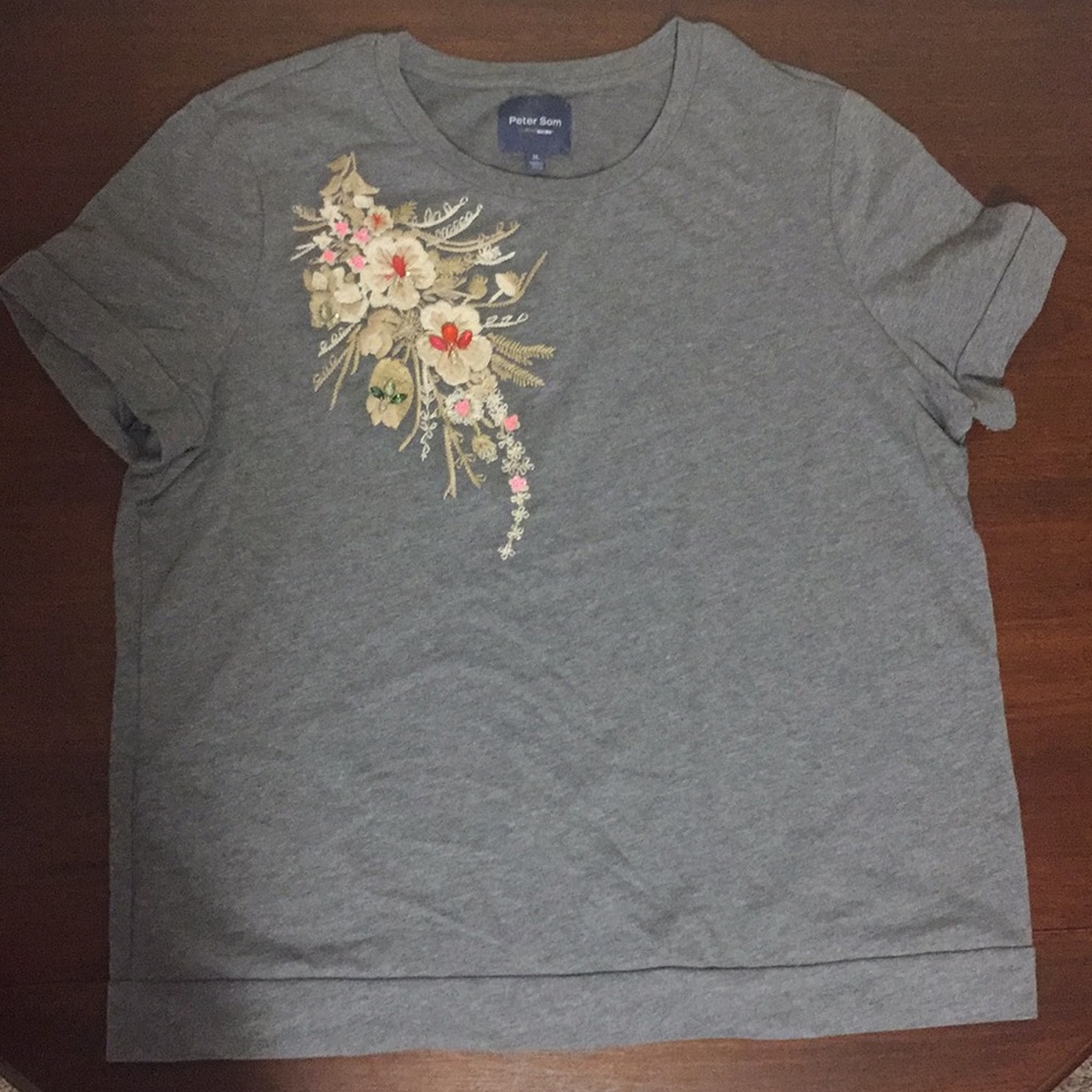 Gray short sleeve embellished top