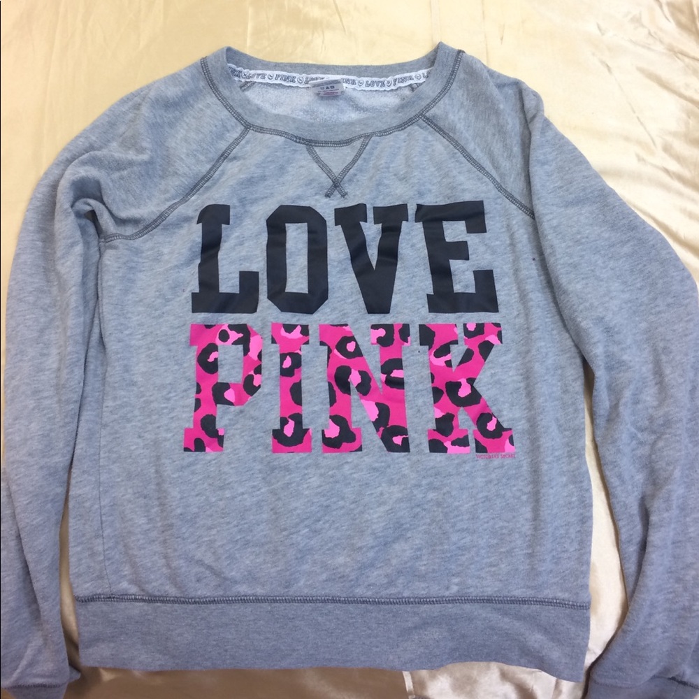 VS PINK pullover