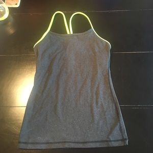 Lululemon tank size 4