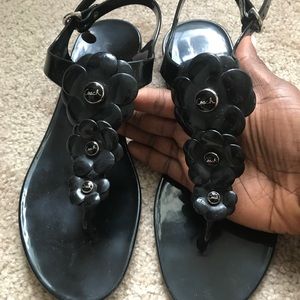 MAKE ME AN OFFER: coach Jelly Sandal