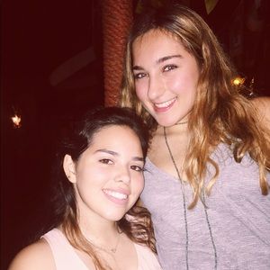 Meet your Posher, Kelly