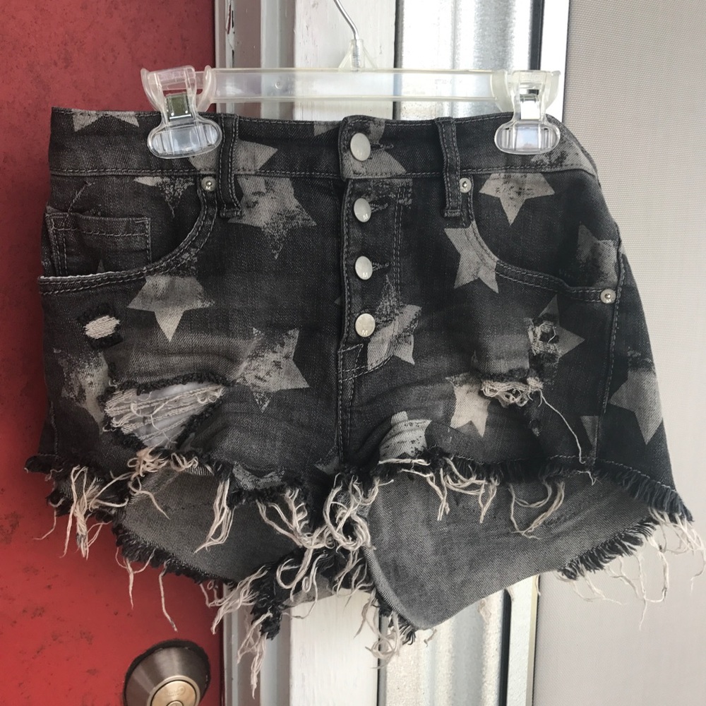 dark gray distressed high-waisted shorts