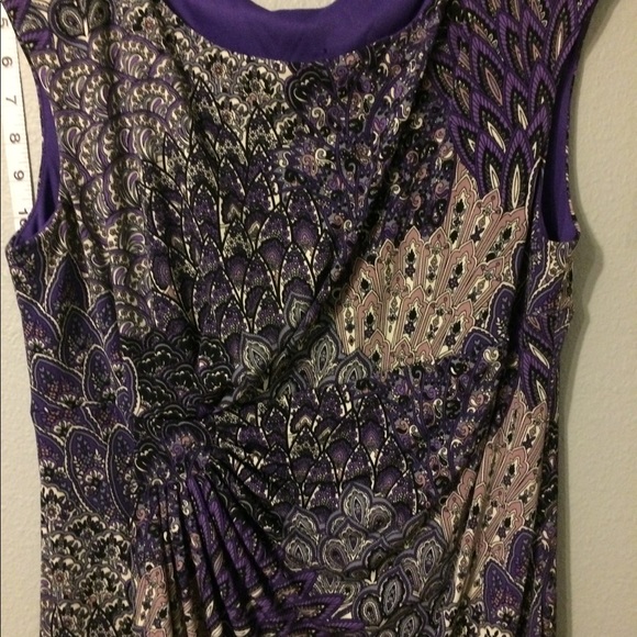 Dress - Picture 3 of 3