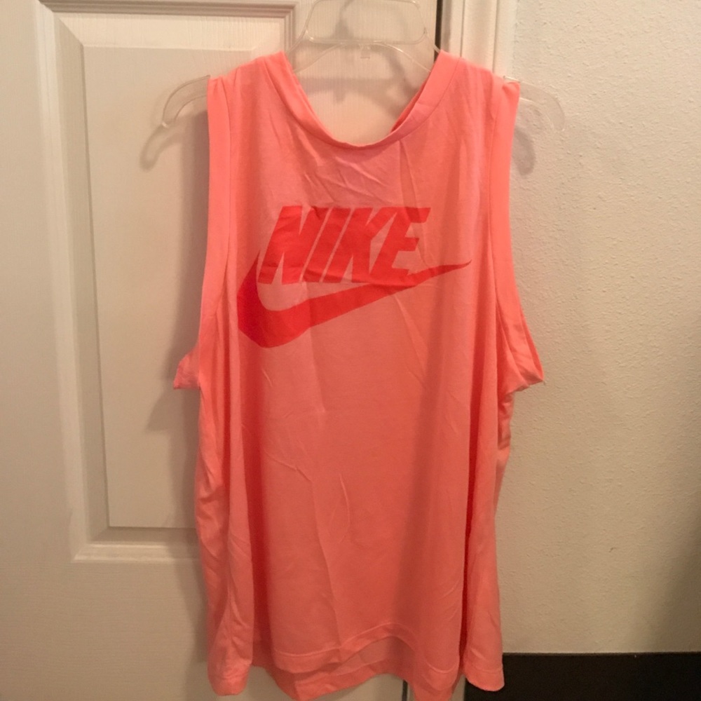 Nike muscle tank