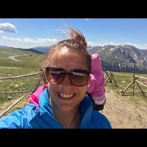 Meet your Posher, Kelly