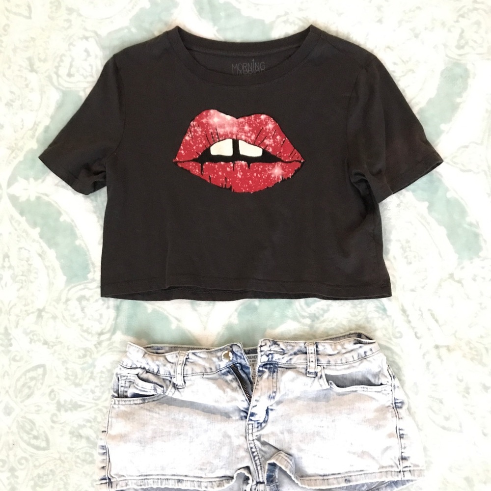 Nasty Gal Graphic Crop Top