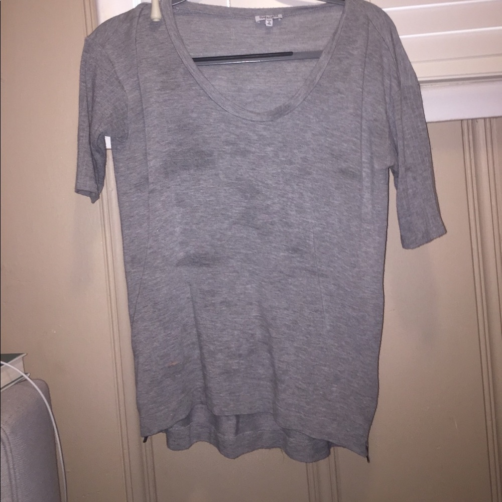 Top w zippers on both sides