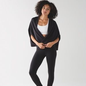 Lululemon black vinyasa wrap. NWT