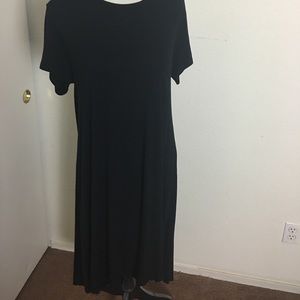 EUC LuLaRoe Carly Medium BLACK