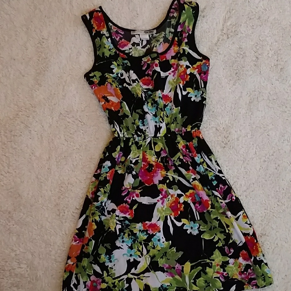 🌶️Floral Dress Size Small