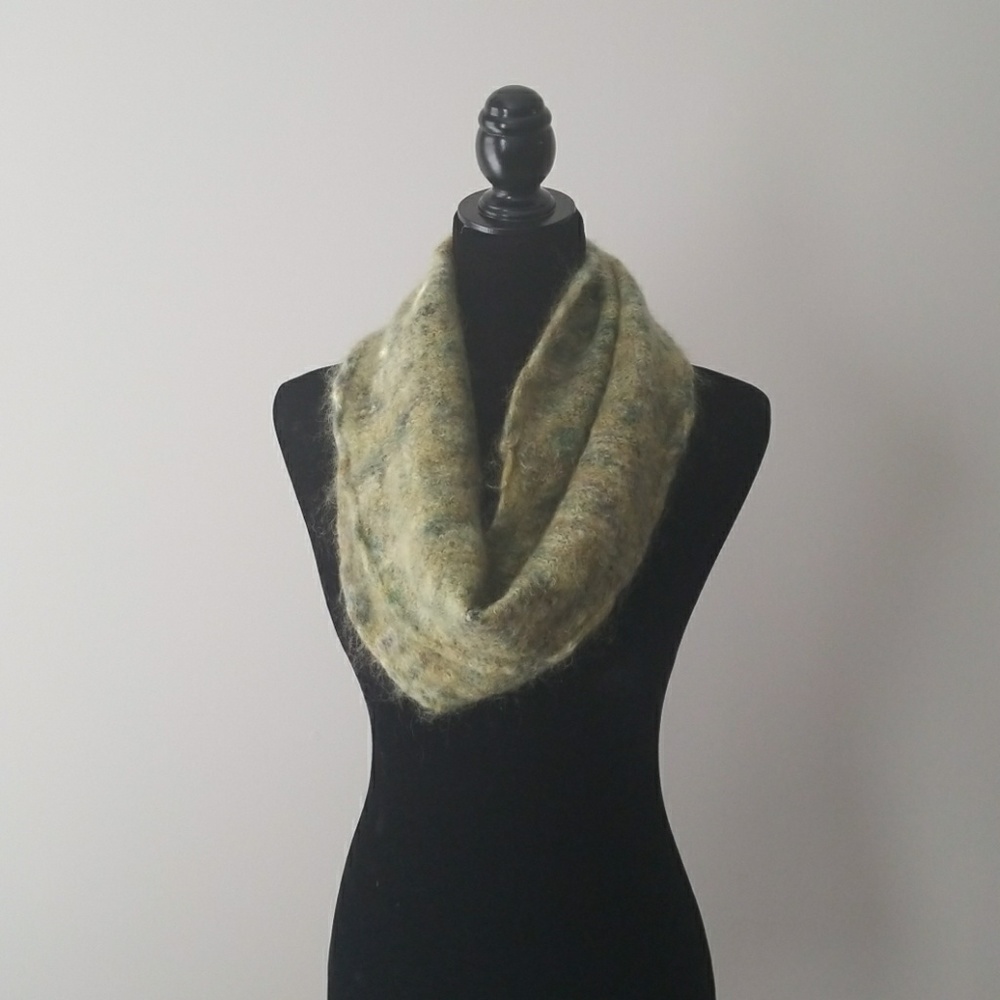Handmade Infinity Scarf - Picture 3 of 3