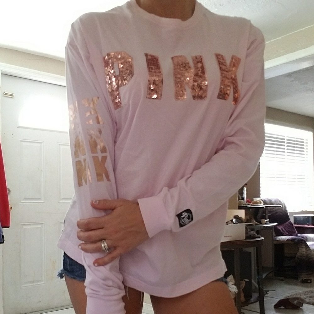 Nwot, VS pink bling tee