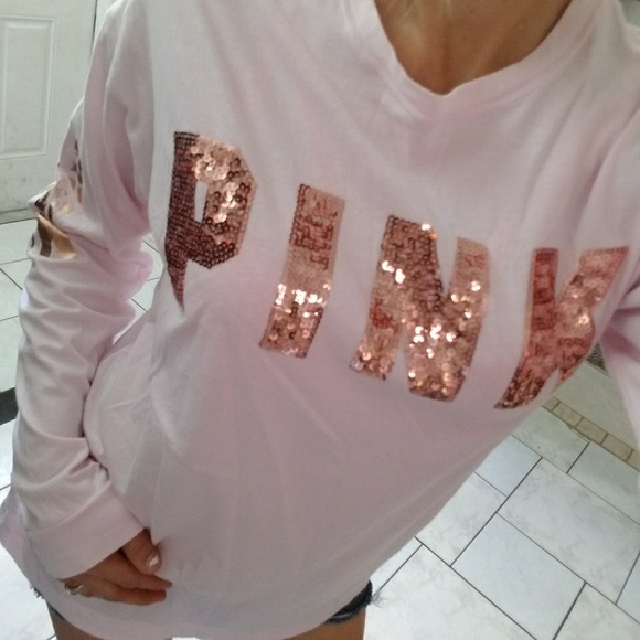 Nwot, VS pink bling tee - Picture 3 of 7