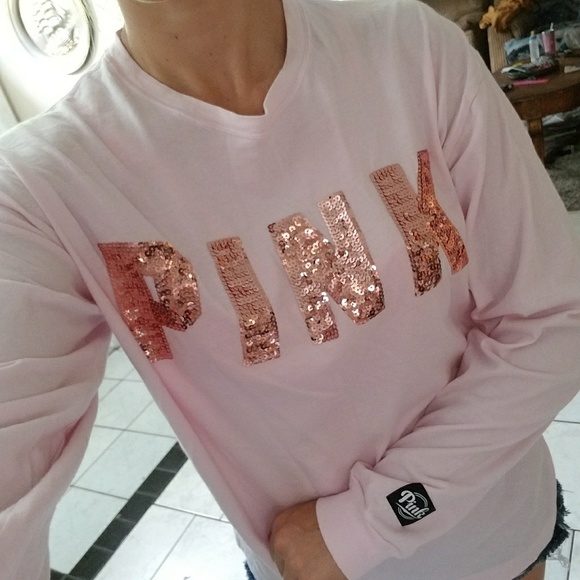 Nwot, VS pink bling tee - Picture 5 of 7