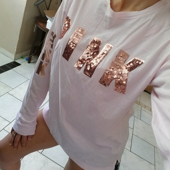 Nwot, VS pink bling tee - Picture 6 of 7