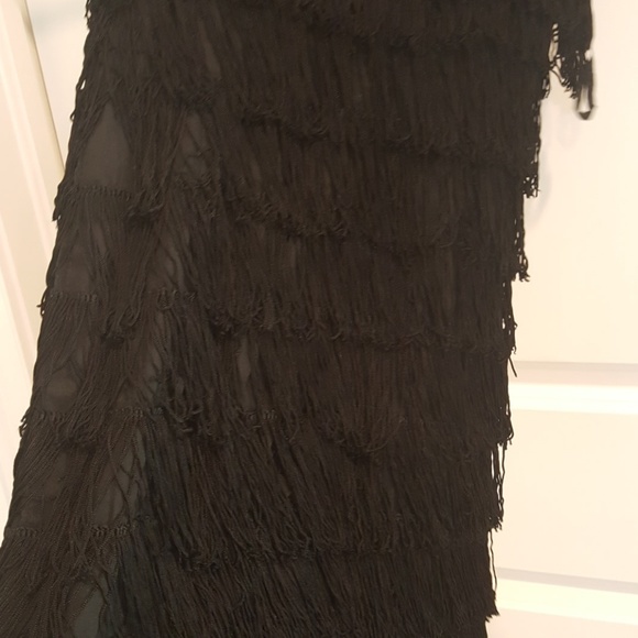 Ladies dress - Picture 2 of 2