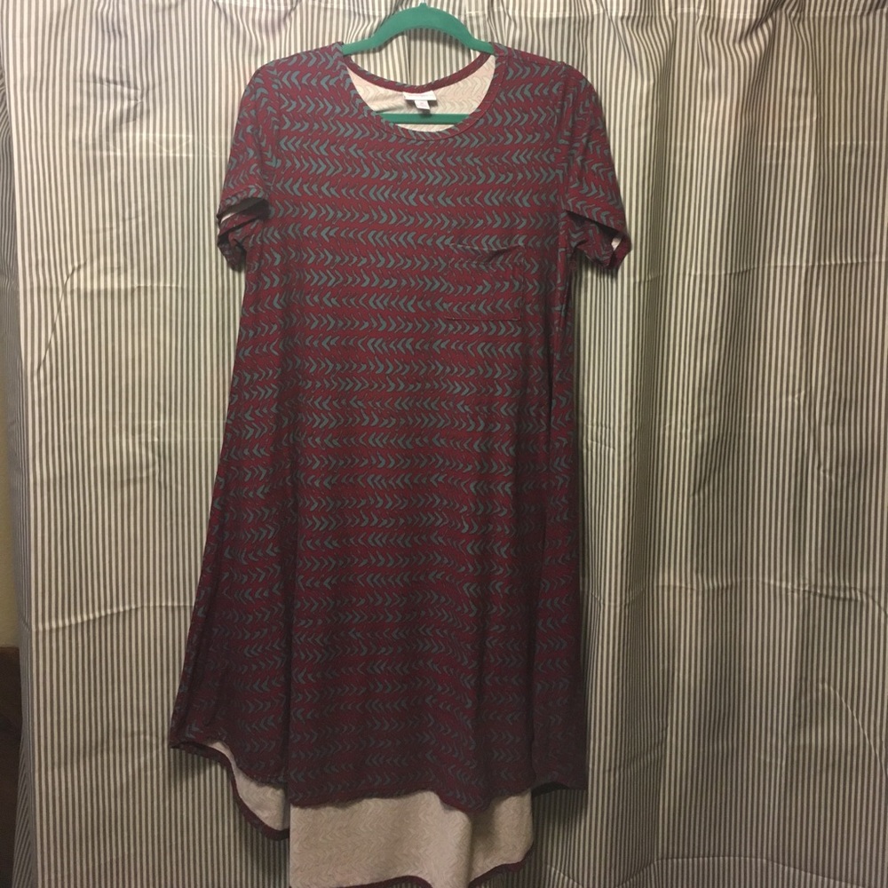 Lularoe Carly Chevron Print