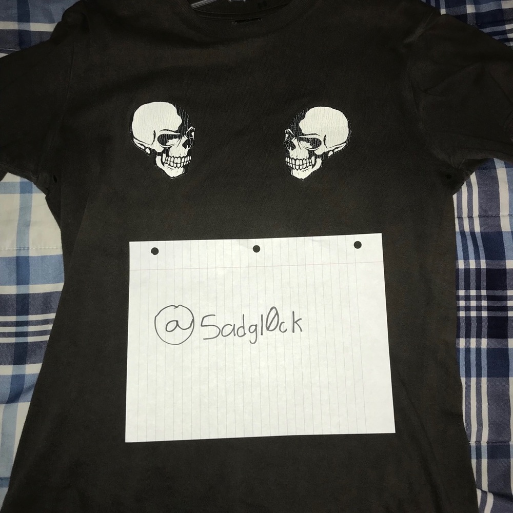 NUMBER (N)INE AKIMBO SKULL TEE