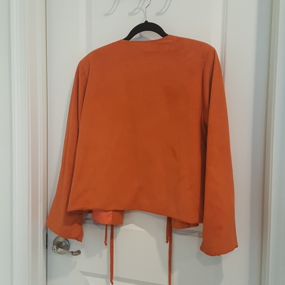 Ladies set - Picture 3 of 5