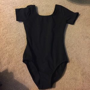Girls black shortsleeves leotard
