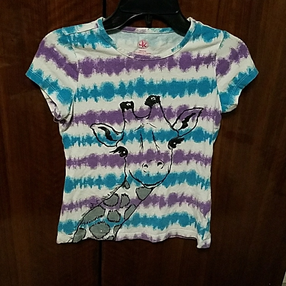 JK Girls graphic tee sz M