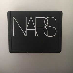 NARS albatross highlighter