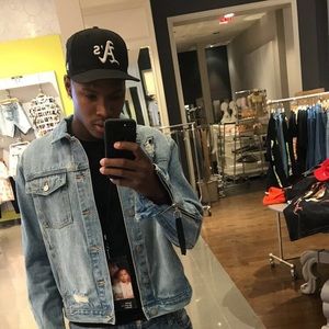 Meet your Posher, Joseph