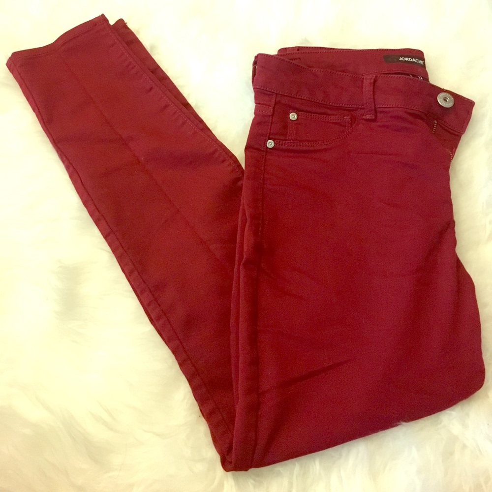 Red Skinny's