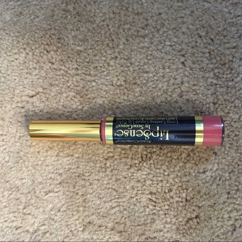 Sassy z lipsense‼️SOLD ‼️