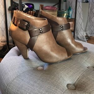 Peep toe booties in taupe